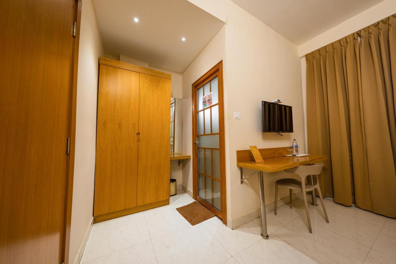 Tag Hotels Irugur Exterior photo