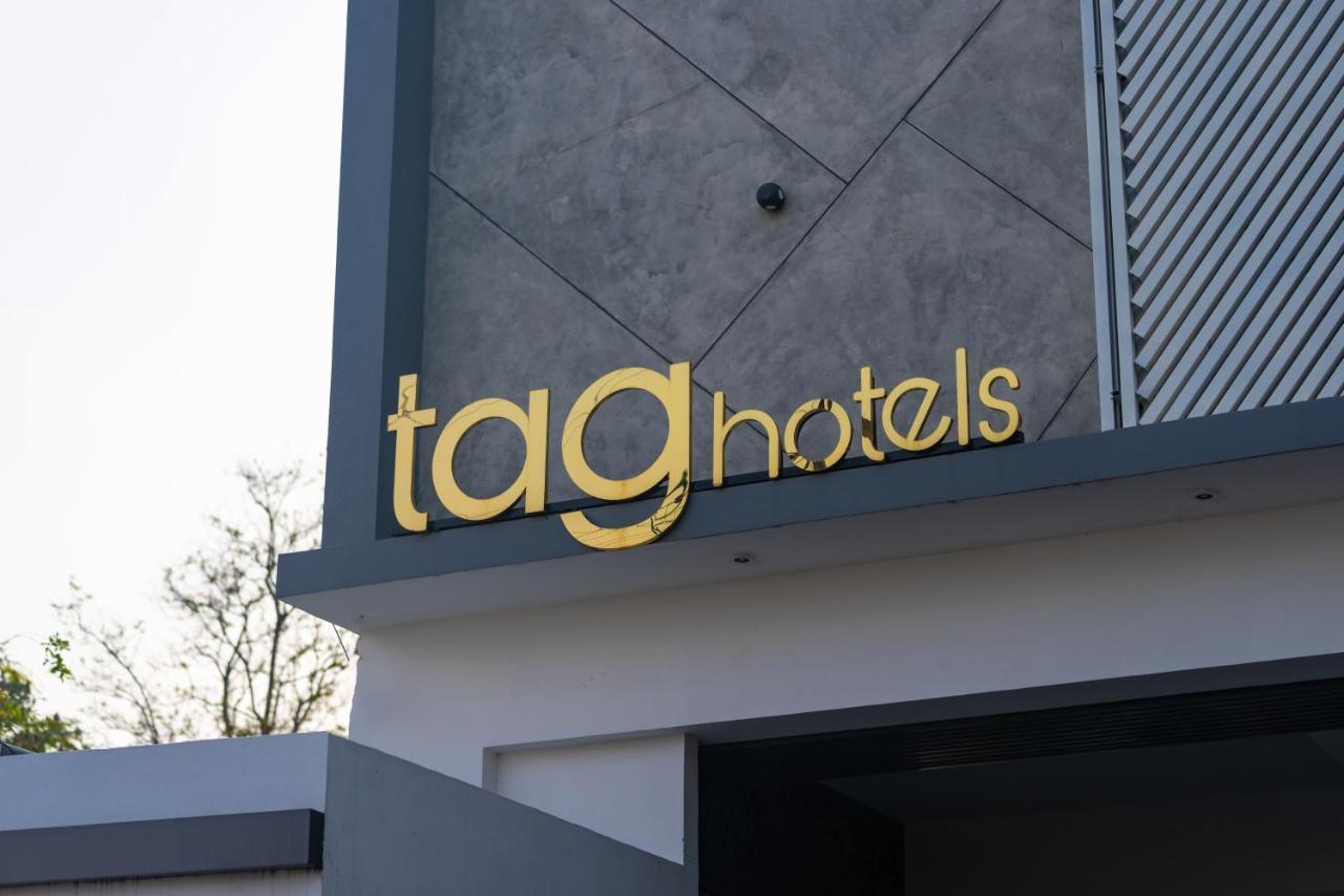 Tag Hotels Irugur Exterior photo